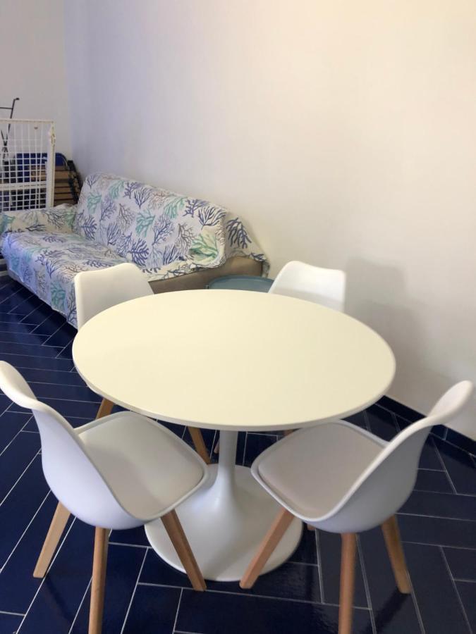 Casa Vacanze Playa 54 카스텔라마레델골포 외부 사진