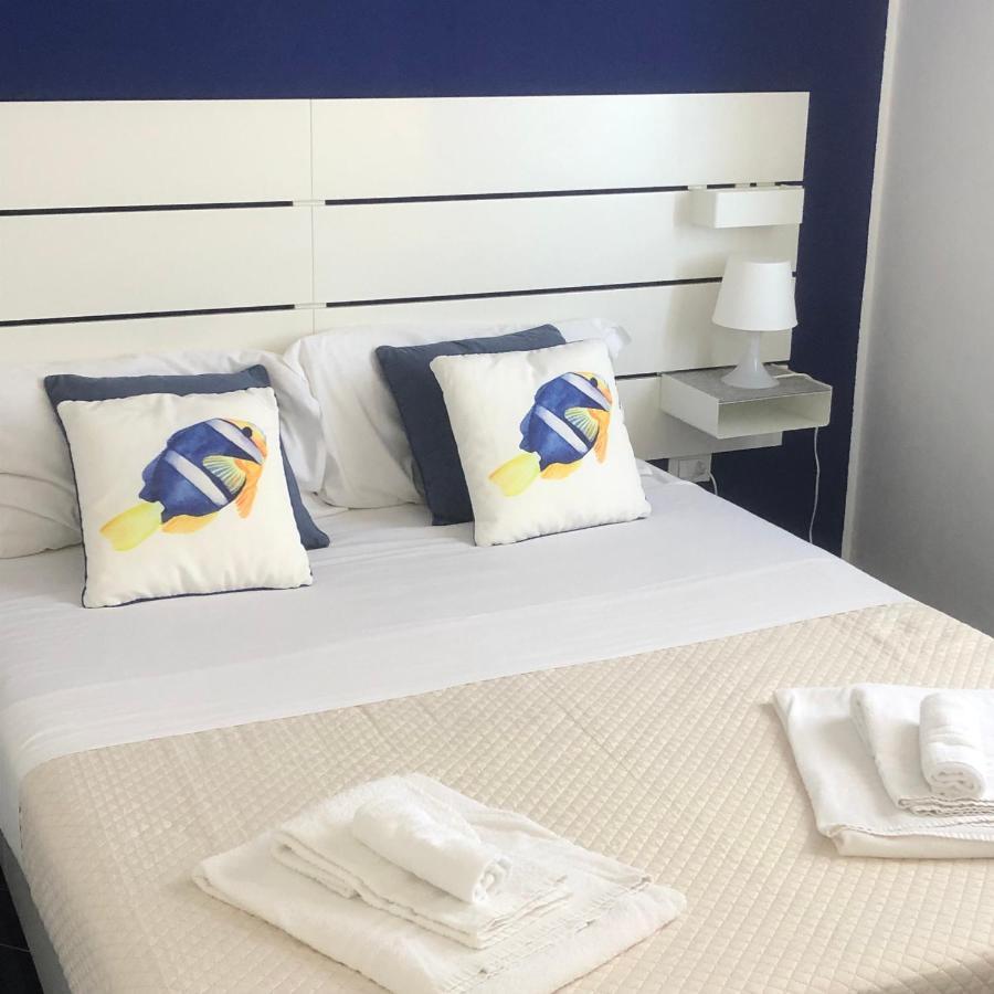 Casa Vacanze Playa 54 카스텔라마레델골포 외부 사진