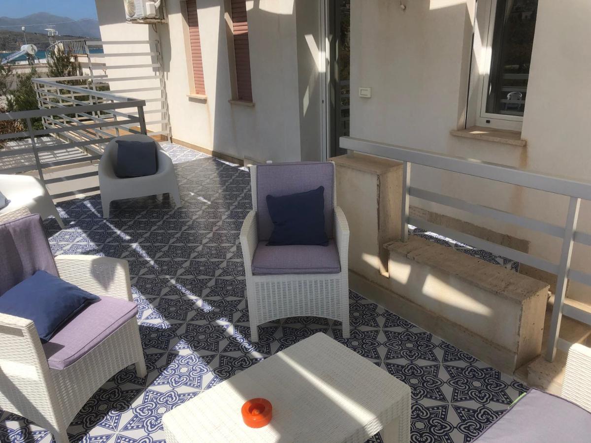 Casa Vacanze Playa 54 카스텔라마레델골포 외부 사진